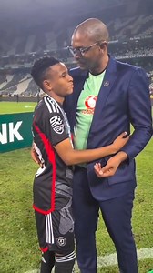 3M views · 142K reactions | #FootballEducation ~Dear Young Players #MasterTheBasics: Guidance Surround yourself with people who will keep you grounded; people who will tell you what you need to hear, not what you want to hear. Listen to people who will teach you principles, not tell you what is popular. Choose your mentors wisely. Educate. Develop. Inspire #WorldClassFootball | Coach Lungi | Facebook