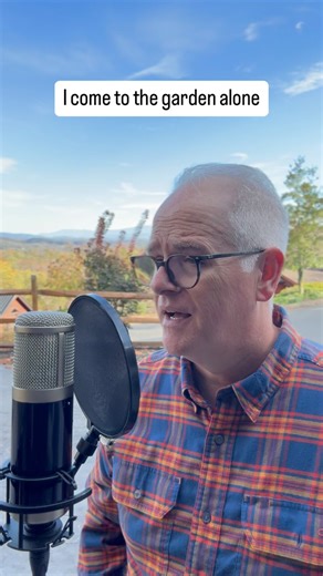 152K views · 6.7K reactions | In The Garden from Hymns for Devotion Volume One (link in bio) #singer #hymns #jesus #joy #garden #roses | Chris Allman | Facebook