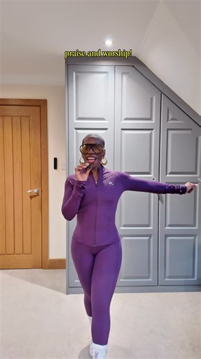 Candice Brathwaite-Aboderin on Instagram: "Ad - Ya’ll know from the gym to the school run, your girl is dripping in @oneractive Sit tight as we race through some of my favourite ONER Active looks - cause there is actually an ensemble for every vibe. Early 90’s PE Teacher? Check. Flo Jo trackside fresh? Check. Fly girl hopping out the whip? Check. Check. Check. 🏋🏿‍♀️✅🏃🏿‍♀️"