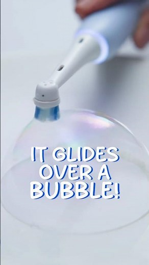 Electric vs Manual Toothbrush – Is your toothbrush gentle? Bubble Test | Oral-B iO