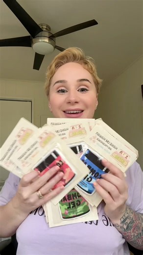 Watch until the end for a nice treat 🤪🤪 hangumhawaii on IG and TikTok! | Ashley Elliott