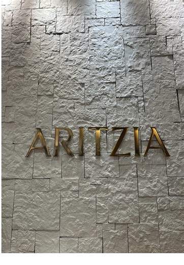 Unbxoing super snug puffer jacket from Aritzia ❄️ @aritzia #fyp #supersnug #puffer #winterfashion #unboxing