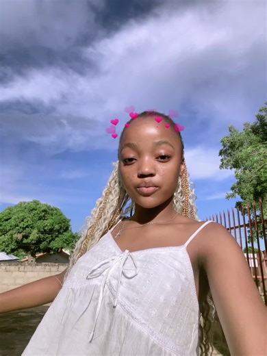 Funny Moments: She Ruins My Videos While We Eat