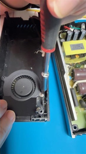 Xbox One power supply mini fan, repair zone! #electronics #electronicsrepair #xboxone 🧑‍🔧⚡️🔌