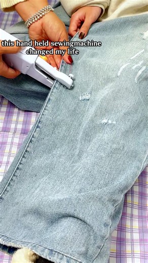 Every household needs one sewing machine,this Home Sewing Machine is perfect, Sewing Accessories,suitable for home sewing projects 👍🔥🪡🧵👖🧶#sewing #sewingmachine #handsewing