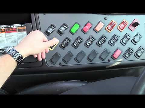 2009 Freightliner Thomas Saf-T-Liner C2 77 Passenger School Bus - BJ1272