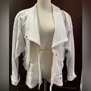 Vintage 80s white leather jacket.