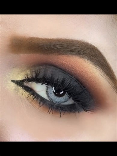Smokey eyeshadow tutorial #trending