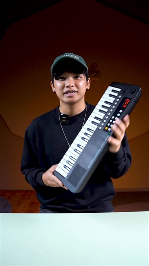 คีย์บอร์ดไฟฟ้า 37 คีย์ Medeli MK1 Keyboard 37 Keys ก็เล่นเพลงฮิตเพลงดังได้ !! #MedeliMK1 #MedeliKeyboard #คีย์บอร์ดเด็ก #คีย์บอร์ดเริ่มต้น #คีย์บอร์ดไฟฟ้า #คีย์บอร์ดสำหรับเด็ก #ของเล่นดนตรี #ของขวัญเด็ก #เริ่มต้นเรียนดนตรี #เรียนดนตรีที่บ้าน #คีย์บอร์ดพกพา #คีย์บอร์ดน่ารัก #keyboard37keys #MusicEntrance #ของเล่นหรือของจริง #ดนตรีสร้างสมาธิ #เครื่องดนตรีเด็ก #หัดเล่นคีย์บอร์ด #ของเล่นเสริมพัฒนาการ #เสียงดีพกง่าย #keyboardforkids #beginnerkeyboard #คีย์บอร์ดน่าใช้ #MK1keyboard | Music Entrance มิว