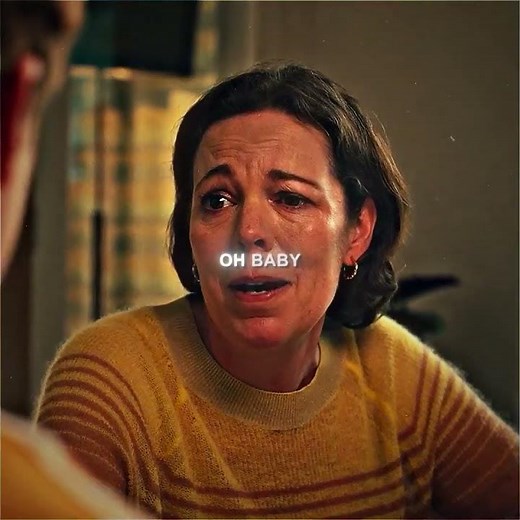 i'm crying cause nick is wearing charlie's color in this scene #heartstopper