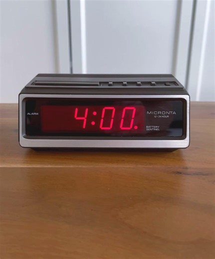 Vintage Radio Shack Micronta by Tandy 1980’s Alarm Clock - Etsy