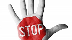 How to Recognize Warning Signs in Palm Reading