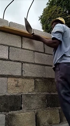 Install a thin porous concrete layer to be continuously applied in accordance with the wall #shorts