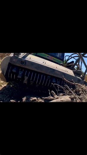 Turning waste into progress ♻️💪 Gyro-Trac dedicated mulching machines and legendary cutter-heads deliver a cleaner, faster, proven alternative to burning nationwide. #GyroTrac #LandClearing #EcoFriendly #ForestryEquipment #Mulchers #SustainableSolutions | Gyro-Trac Corporation