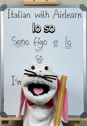 Say THIS in Italian when you’re sexy and you know it 😌 #italianphrases #italianforbeginners #learnitalian #languagelearning #airlearn