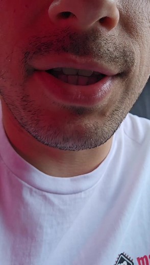 Zaczynasz z STM32? Przez pierwsze dwa tygodnie wstrzymaj się z FreeRTOS-em, LCD i milionem sensorów — najpierw ogarnij, co napędza rakietę, zanim będzie start. Mieszanie 5 tutoriali naraz i omijanie dokumentacji kończy się chaosem i frustracją. Dostajesz prostą ścieżkę: zegary, GPIO, przerwania, logika — bez magii. W środę pokażę krok po kroku, jak wejść w STM32 tak, by nie ugrzęznąć na starcie. Link do zapisu w opisie i komentarzu — wskakuj, zanim utkniesz na miesiące. 👉 Webinar "Jak zacząć z 