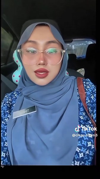 Cikgu Tihani: Hiper dan Menghiburkan