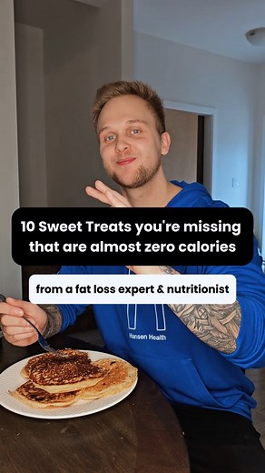 Trying to lose fat but still crave something sweet? These 10 treats feel like cheating... but they’re almost zero calories and actually help you stay on track 👇 🍧 Sugar-free Jell-O – Under 10 cals and scratches that dessert itch 🍫 Sugar-free pudding with light whipped cream – Creamy, sweet, and still under 100 cals 🍬 Stevia-sweetened candy – No sugar spike, no crash, and way fewer calories 🍓 Frozen berries with cinnamon – Sweet, crunchy, and packed with fiber 🍭 Low-cal lollipops – Satisfie