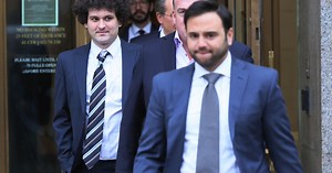 FTX founder arrested in Bahamas 1 month after crypto exchange collapses