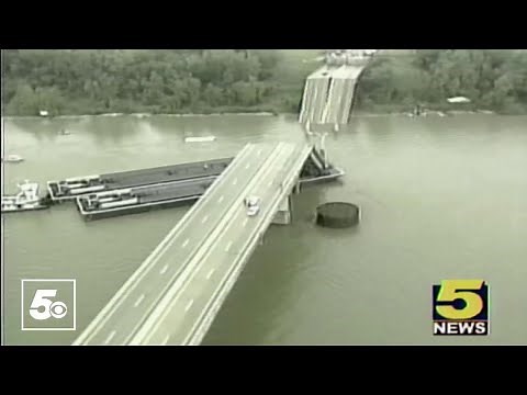 5NEWS Vault | I-40 Bridge Collapse in Webbers Falls (Part 2)