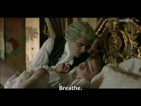 Maria Theresa gives birth (Maria Theresia, 2017)