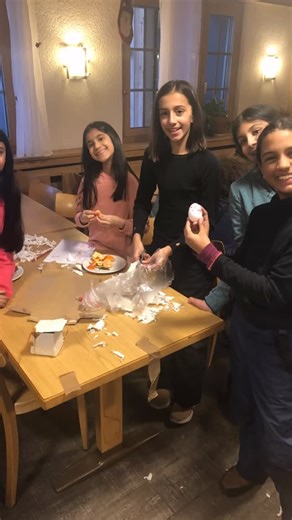 DESS Oud Metha Trips on Instagram: "A cracking afternoon activity - the egg drop challenge!!! Congrats to “Greg the Egg” and “The New Yoker” for being joint winners!!!! 🥚"