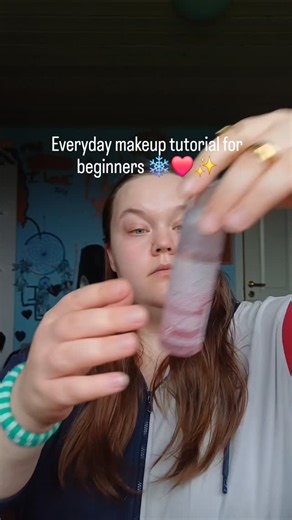 14 reactions | Everyday makeup tutorial for beginners ❄️❤️✨️ #nicougccreator #makeup #makeuptutorial | Nico | Facebook