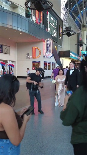 Things you see on Fremont Street - Part 177 | #fremontstreetexperience #vegas #fremontstreet