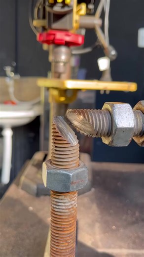 Mastering Threaded Rods: A Strong Joining Technique