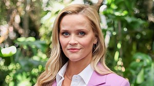 Reese Witherspoon Ditches Wedding Ring During Nashville Outing