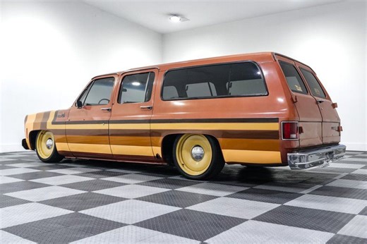 1977 Chevrolet Suburban For Sale in Sherman, TX