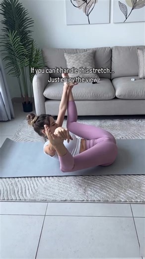 #yogaday #pilates #pilatesgirl #dance #legstretch #yogaday #pilates #pilatesgirl #dance #legstretch