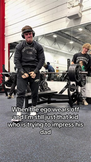 Strength and Motivation in Powerlifting