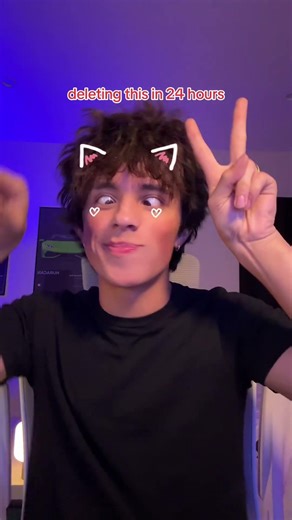 plz no one screenshot this😭