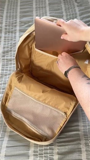 CabinZero Classic Tech 28L Backpack