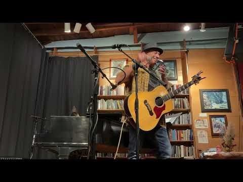 Dan Bern - Eugene, Oregon 2025.12.06 (First 3 Songs)