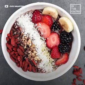 This smart container helps you cut down on food waste and stop throwing money away 🥘💸 Via In The Know | AOL