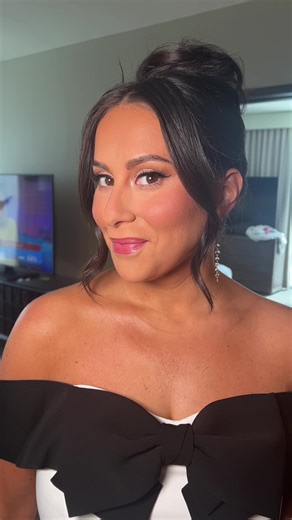 It’s @Claudia Oshry in an UPDO for me 💖 makeup @kristen farrah #dallashairstylist #thetoast #hairstyleinspo