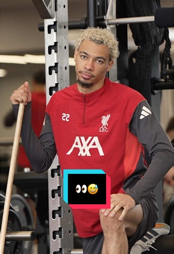 Staring Contest vs. Hugo: Unforgettable Moments!