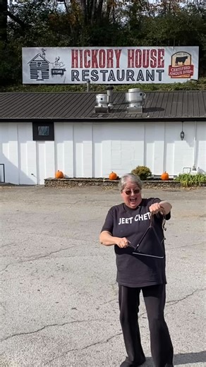 Hey Y'all on Instagram: "Experience Tennessee We recently found ourselves in Pulaski at lunchtime so we made our way to The Hickory House Restaurant and couldn’t have been more pleased with our choice. Found at 330 South Patterson St. their hours are; Monday closed, Tuesday-Thursday 11a-8p, Friday & Saturday 11a-9p, Sunday 11a-2:30p. Tuesday-Saturday they have plate lunches, the menu board changes daily, Saturday is menu only. Gayle seated us immediately and left the menu for us to peruse while 