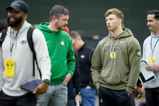 Dan Lanning Issues Strong Oregon Locker Room Message As Big Ten Put on Alert