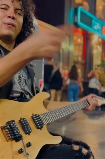 In the Shadows - The Rasmus - Cover by Damian Salazar It is the first time in my whole life that I was able to play this version without first having had a rehearsal with my new Newen Guitars 😱🔥. | Damian Salazar