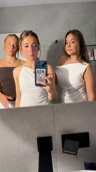 Divertidos Emojis y la Creatividad de Holly Larson