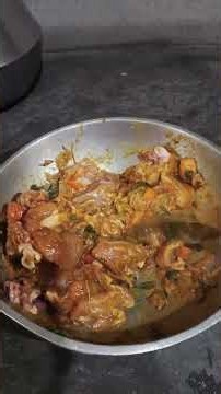 Watch Kalyani's chicken curry recipe