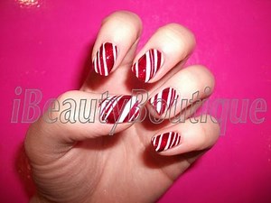 Christmas Candy Cane - Nail Art | iBeautyBoutique