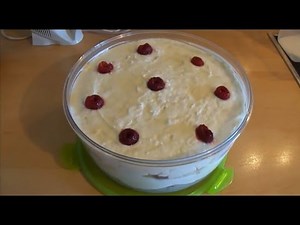 Raffaello-Creme mit Himbeeren