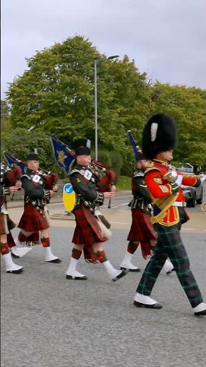 Blue Bonnets Over the Border - 2 SCOTS P&D #britishsoldier #army #scotland #SCOTS #pipesanddrums