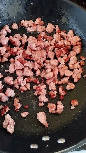 Pâtes pistaches / chair à saucisse #recette #pâtes #salsiccia