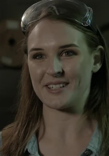 Escape or Die! S01:E06 - Man vs. Machine