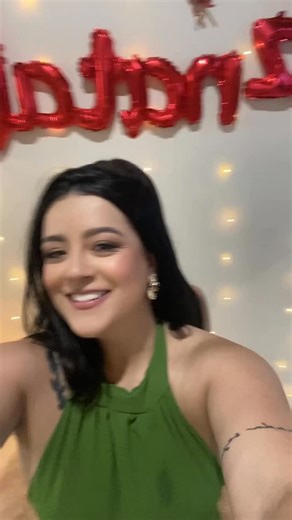 Juliana Santos Salles on Instagram: "#natal #whatsup #trend #challange"